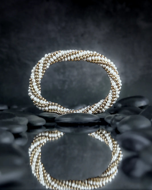 Rita Pearl & Gold Bracelet