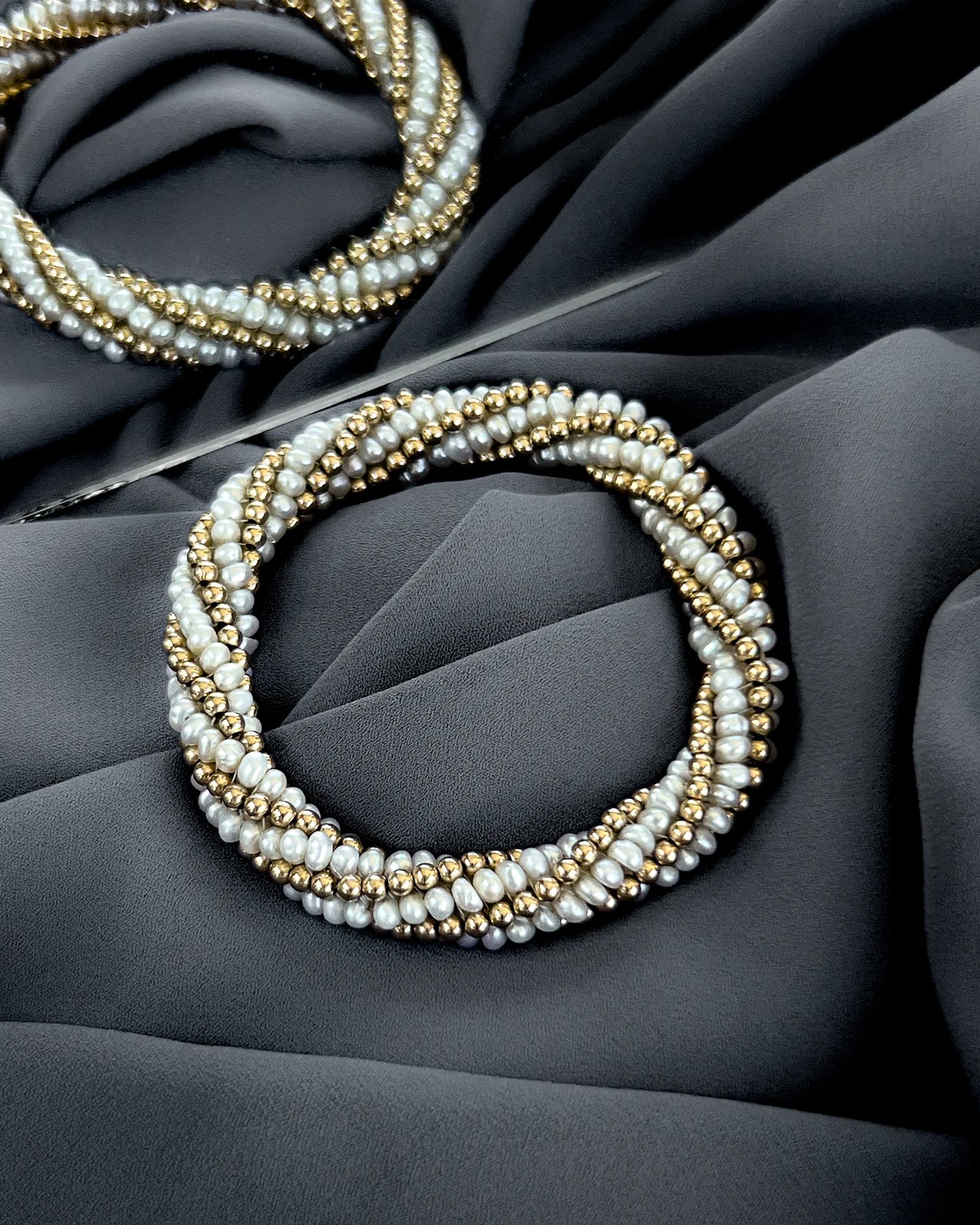 Rita Pearl & Gold Bracelet