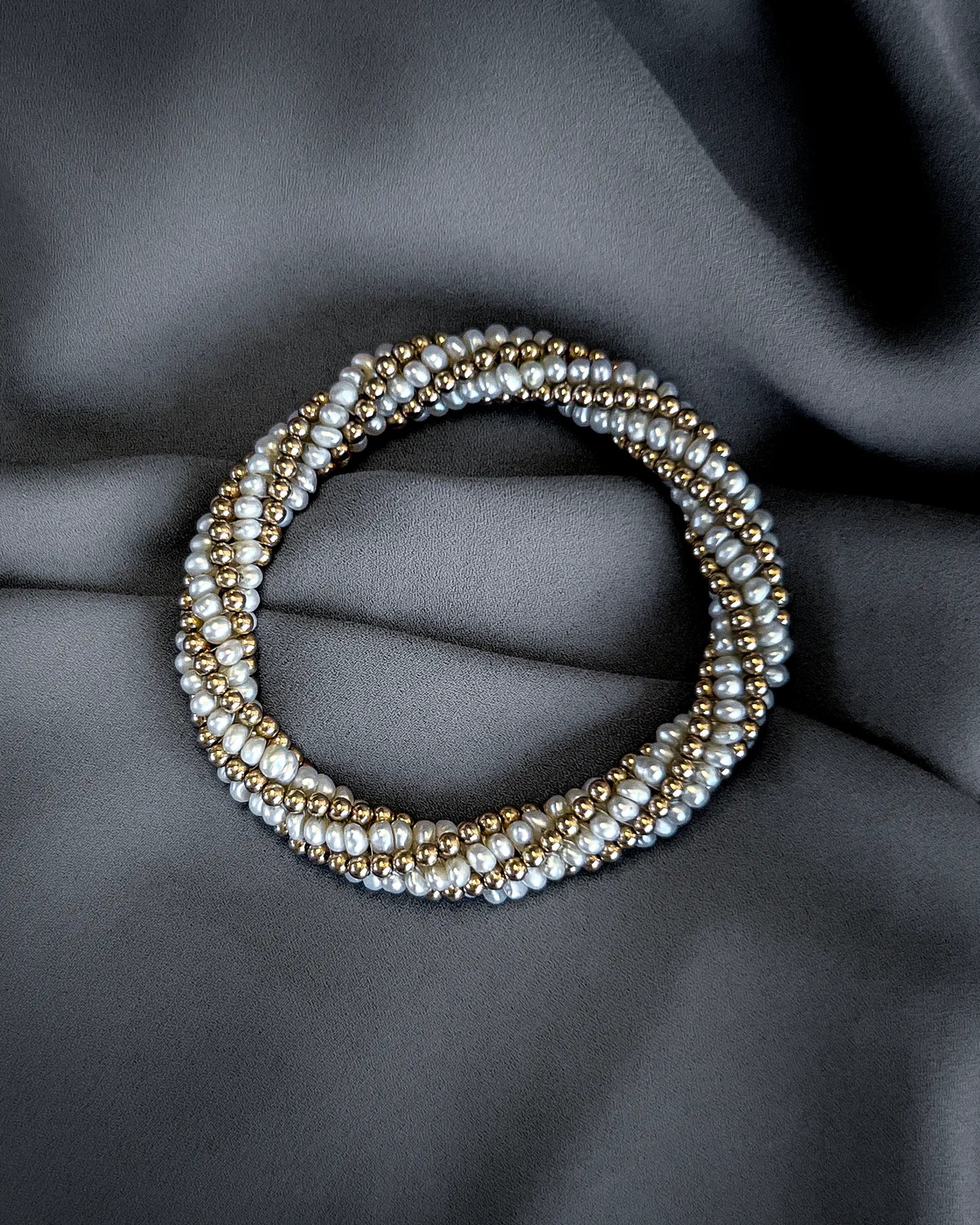 Rita Pearl & Gold Bracelet